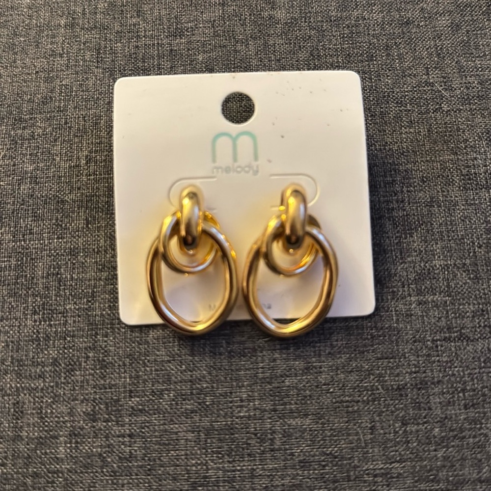 Gold Tone Earrings Pierced NWT